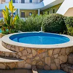 One Bedroom In Albur Village 1l Апартаменты *