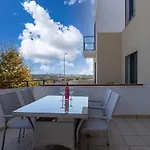 Апартаменты One Bedroom In Albur Village 1l