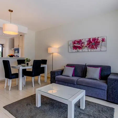 One Bedroom In Albur Village 1l * Алвор