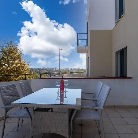 Apartment One Bedroom In Albur Village 1l